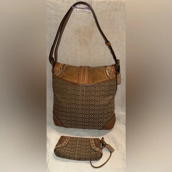 Vintage Coach Signature Soho Crossbody Buckle Suede Studded Bag & Wristlet - Picture 2 of 12